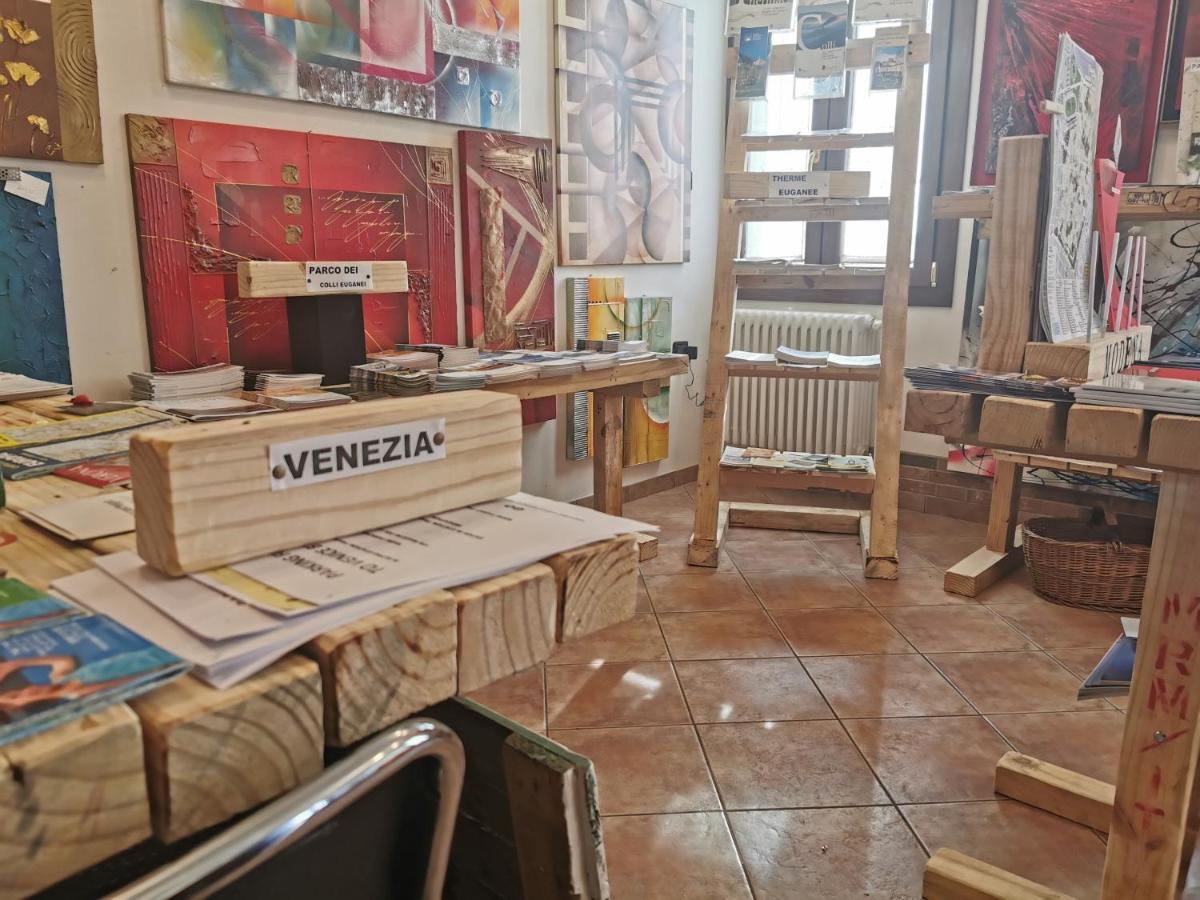 Bed & Breakfast La Corte Ferrara